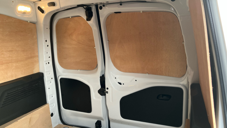 Peugeot Partner Standard Diesel 1.5 BlueHDi 100 Asphalt Van